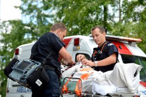 Ambulance-Paramedics-3.jpg