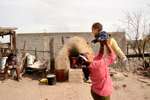 Grandmother-and-child,-Mexico.jpg